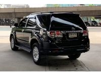 Toyota FORTUNER 3.0 V 2WD AT ปี 2014 รูปที่ 6